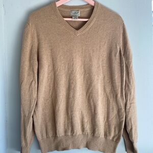 L.L.Bean Vintage Classic Tan Cashmere and Cotton blend V-neck Medium